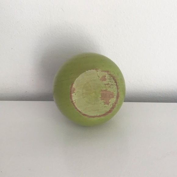 Wooden Pear 🍐 - Picture 4 of 4